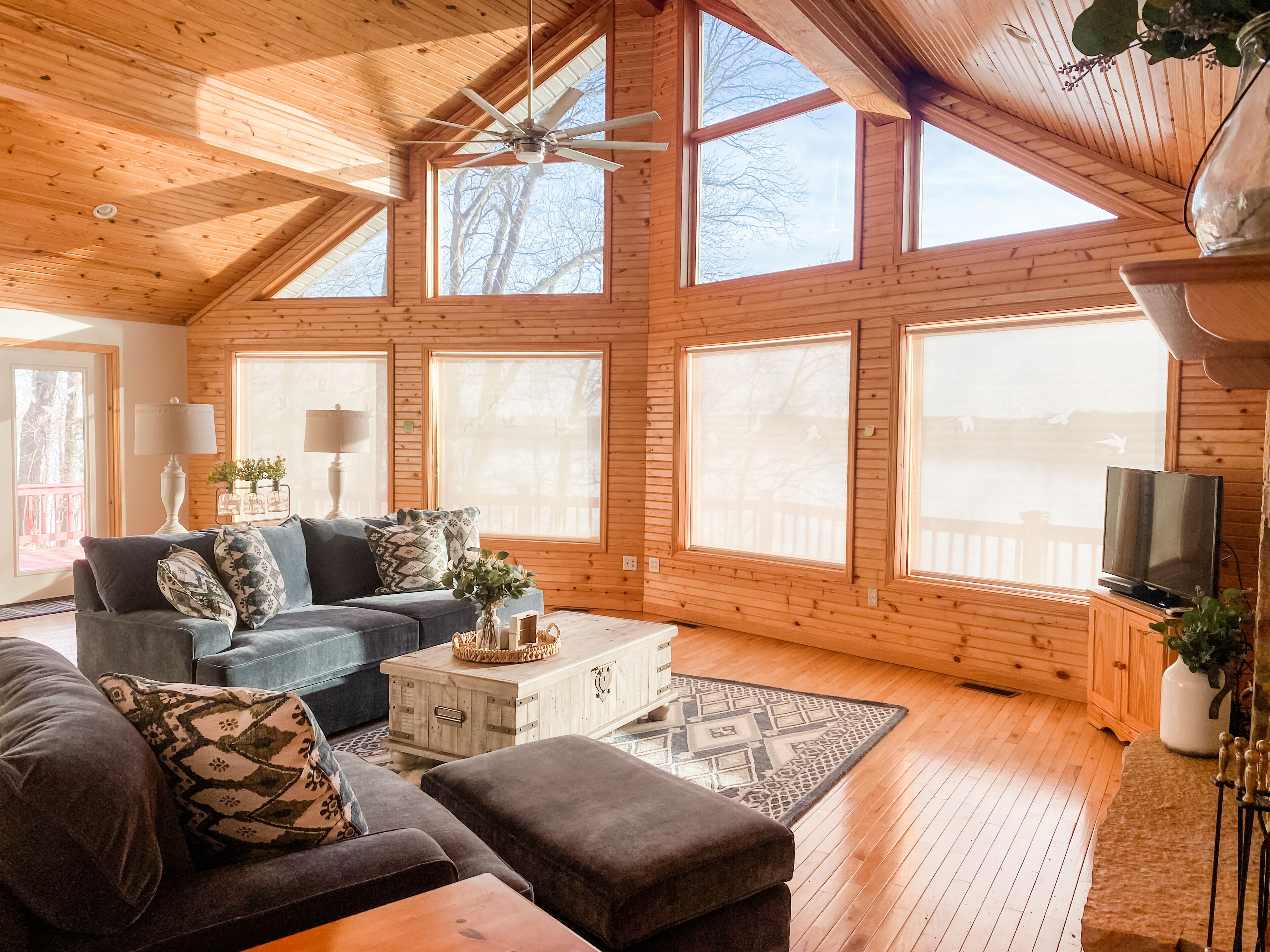 Waterfront- Lake Barkley- Stunning Views