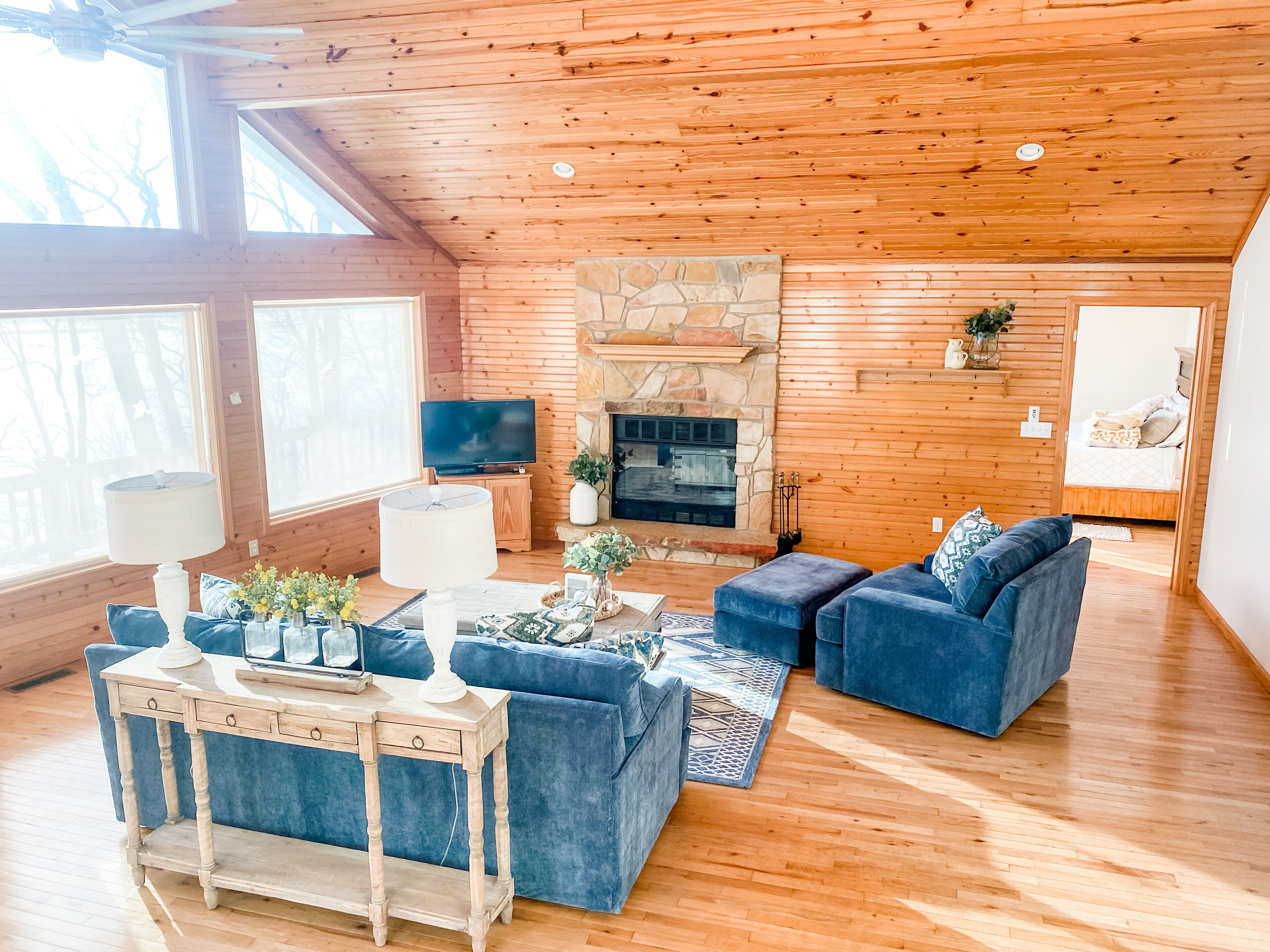 Waterfront- Lake Barkley- Stunning Views