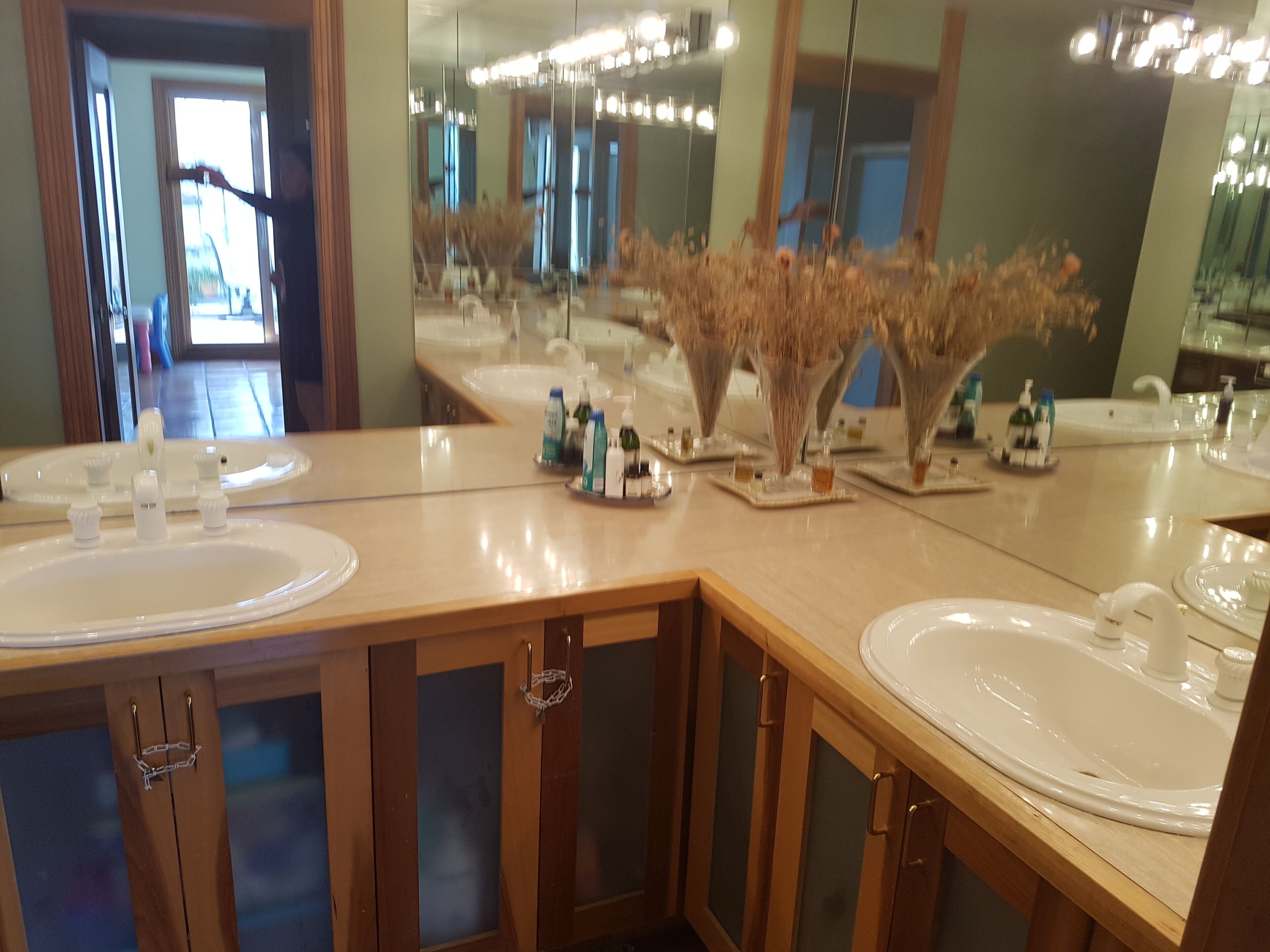 Near To Gold Coast, Michigan Avenue, And Downtown