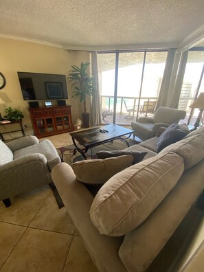 Smart TV, DVD player, books, video library