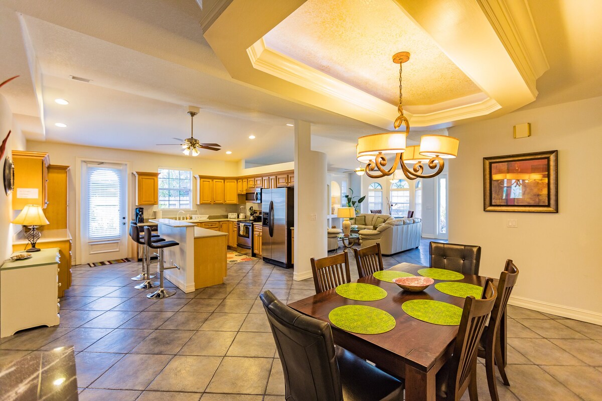 Photo 6 of Spacious & Luxurious.. Walk to beach..New Heated Pool
