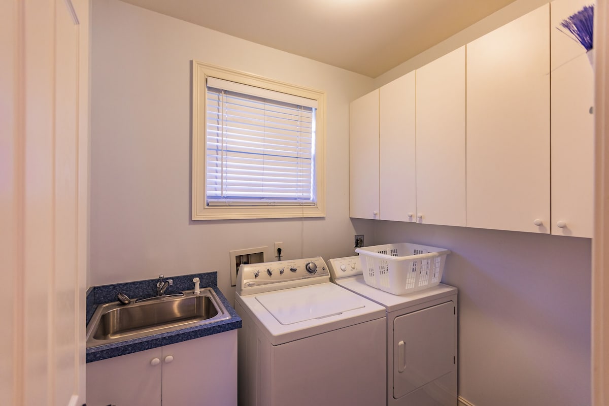 Photo 18 of Spacious & Luxurious.. Walk to beach..New Heated Pool