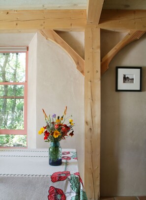 Interior - Unsurpassed Night Skies And Fresh Mountain Air In A Traditional Village (Santa Fe)