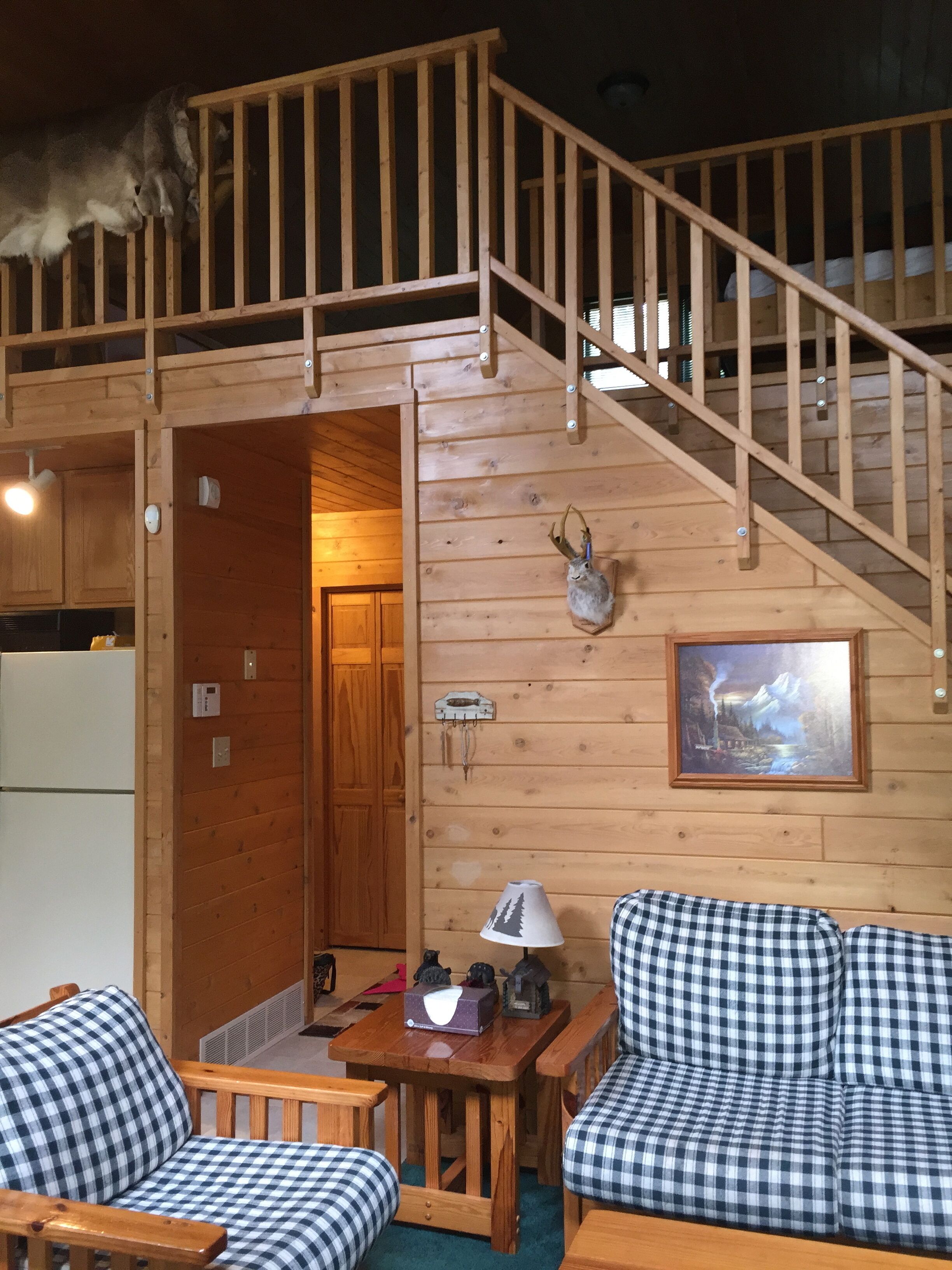 Beautiful Scenic Cedar Chalet in the Woods Just West of Gaylord   