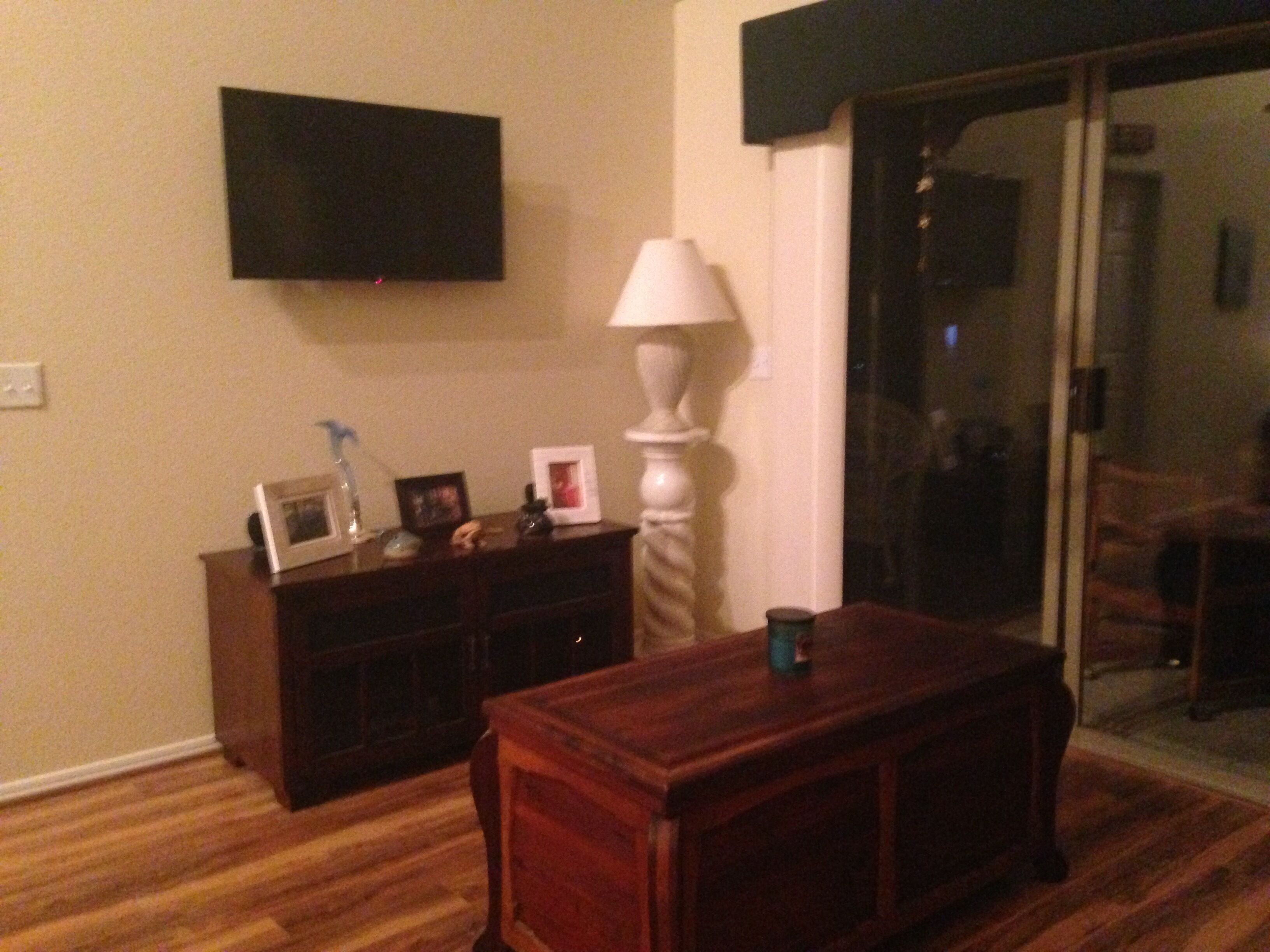 Beautiful 2BR/2BA Penthouse Condo Overlooking Table Rock Lake!