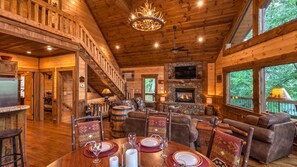 Dining - Aska Escape Lodge – Close to Family Fun, Game Room, Luxe Amenities (Blue Ridge)