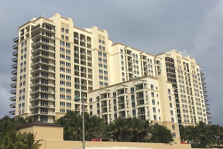 Singer Island Condo