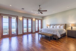 6 chambres, fer et planche à repasser, Wi-Fi gratuit, draps fournis