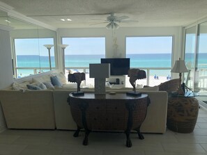 Smart TV, DVD player, stereo