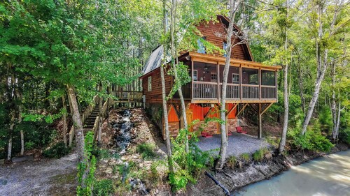 Geheime romantische Hütte von South Carolina mit großem grünem Ei-Grill