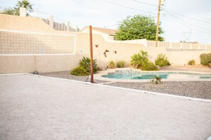 Pool - Beautiful Private Pool, Relaxing Quiet Neighbourhood, Perfect Lake Havasu House (Lake Havasu City)