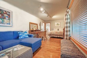 Interior - Book Summer Now! Best Beach House - Pets OK (Pleasure Point)
