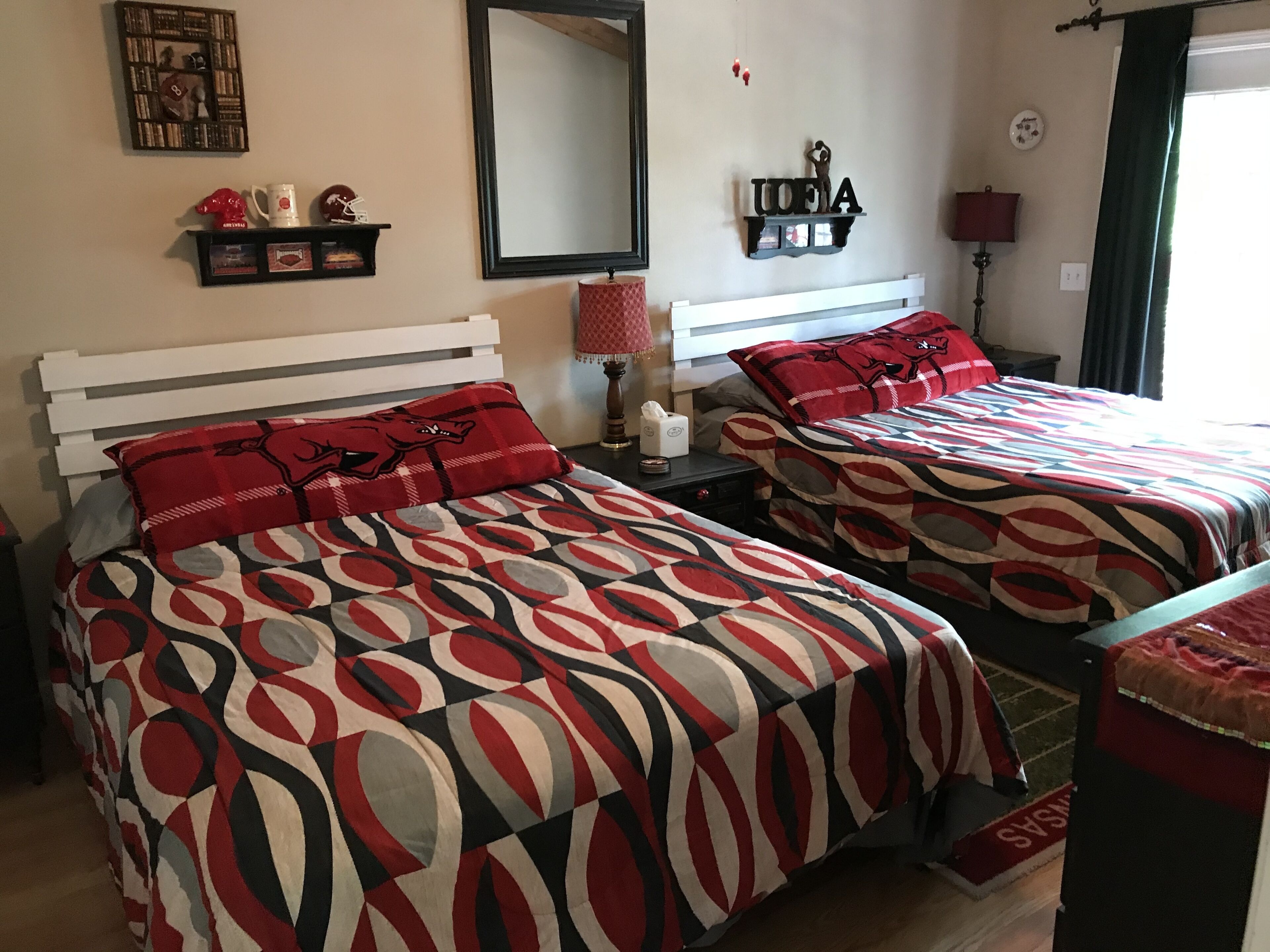 Gorgeous, Spacious 4bd, 2ba , Sleeps 12-16, Kywaks free use