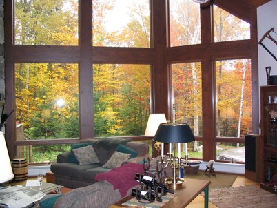 Luxurious Rustic Chalet in Solitude