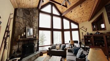 Smart TV, fireplace, DVD player, foosball