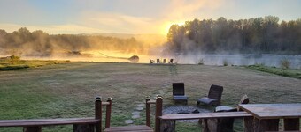 Osprey Riverfront Cabin