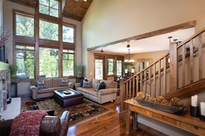 Interior - Dog-Friendly Villa, Steps Away From Old Greenwood's Driving Range! (Truckee)