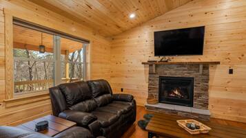 Smart TV, fireplace, DVD player