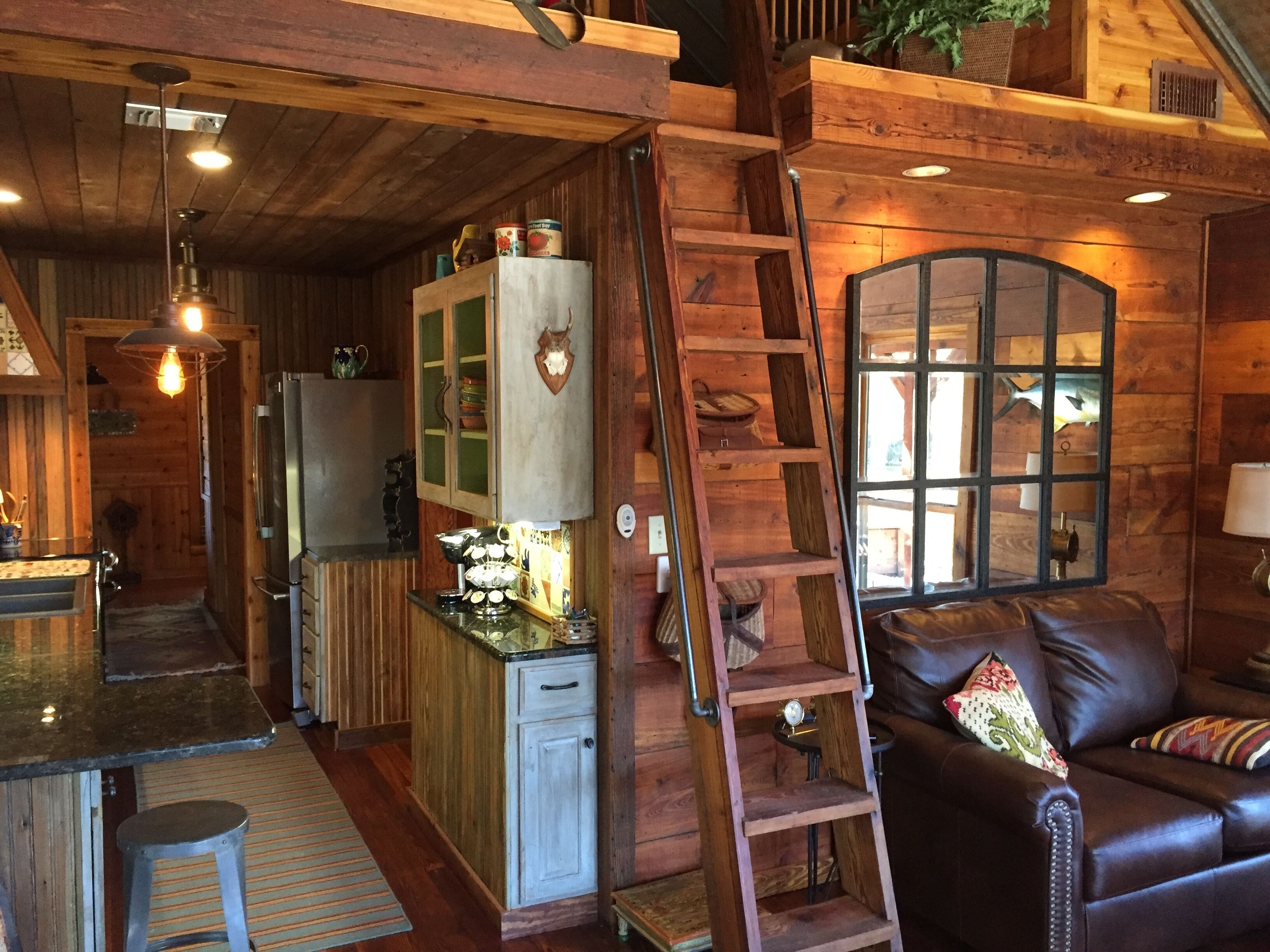 Cabin On The Creek -Crystal Clear Spring Creek Irion County Texas. Near San Ange