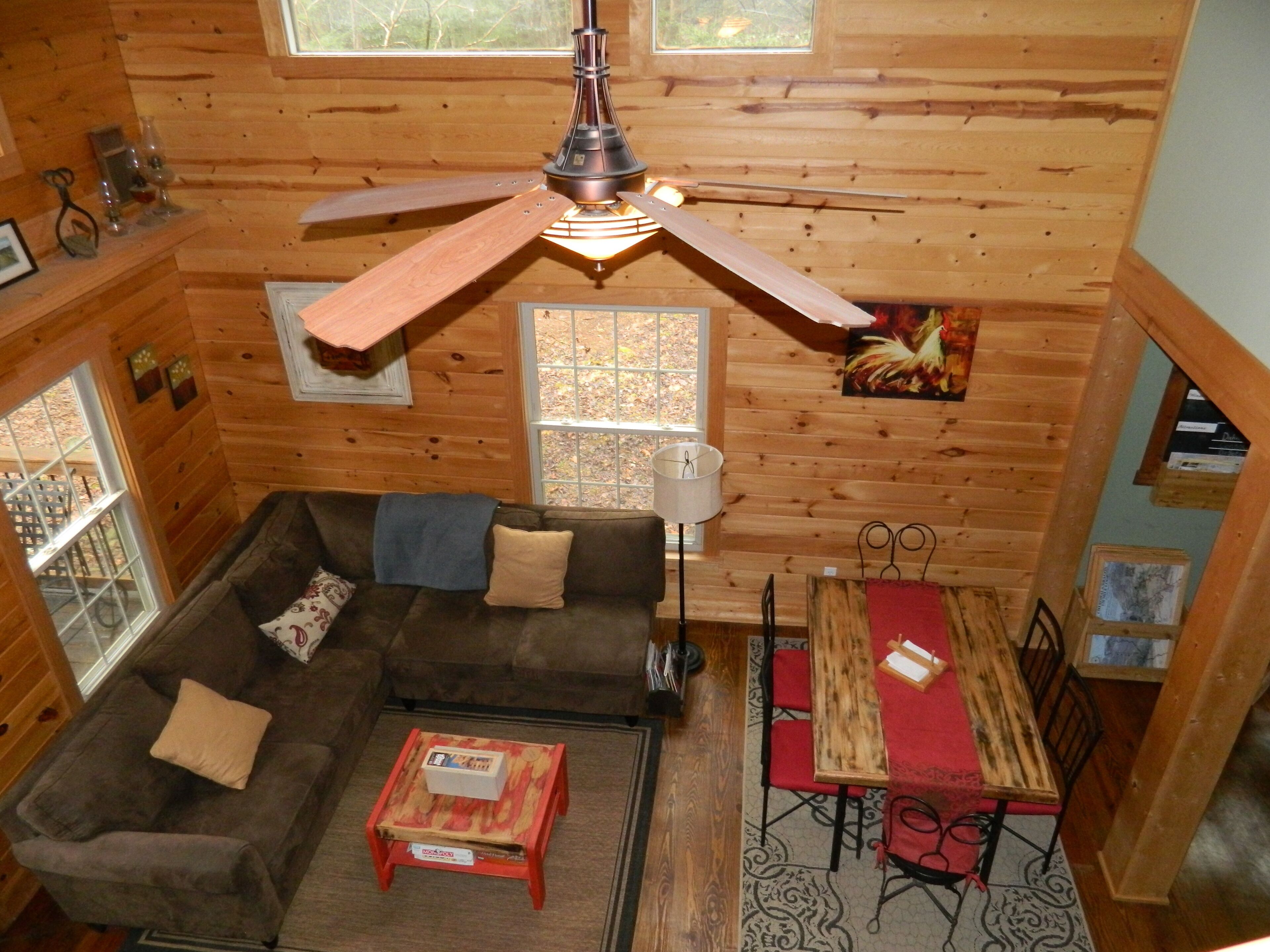 Rustic Retreat Near Wineries