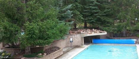 Uppvärmd pool