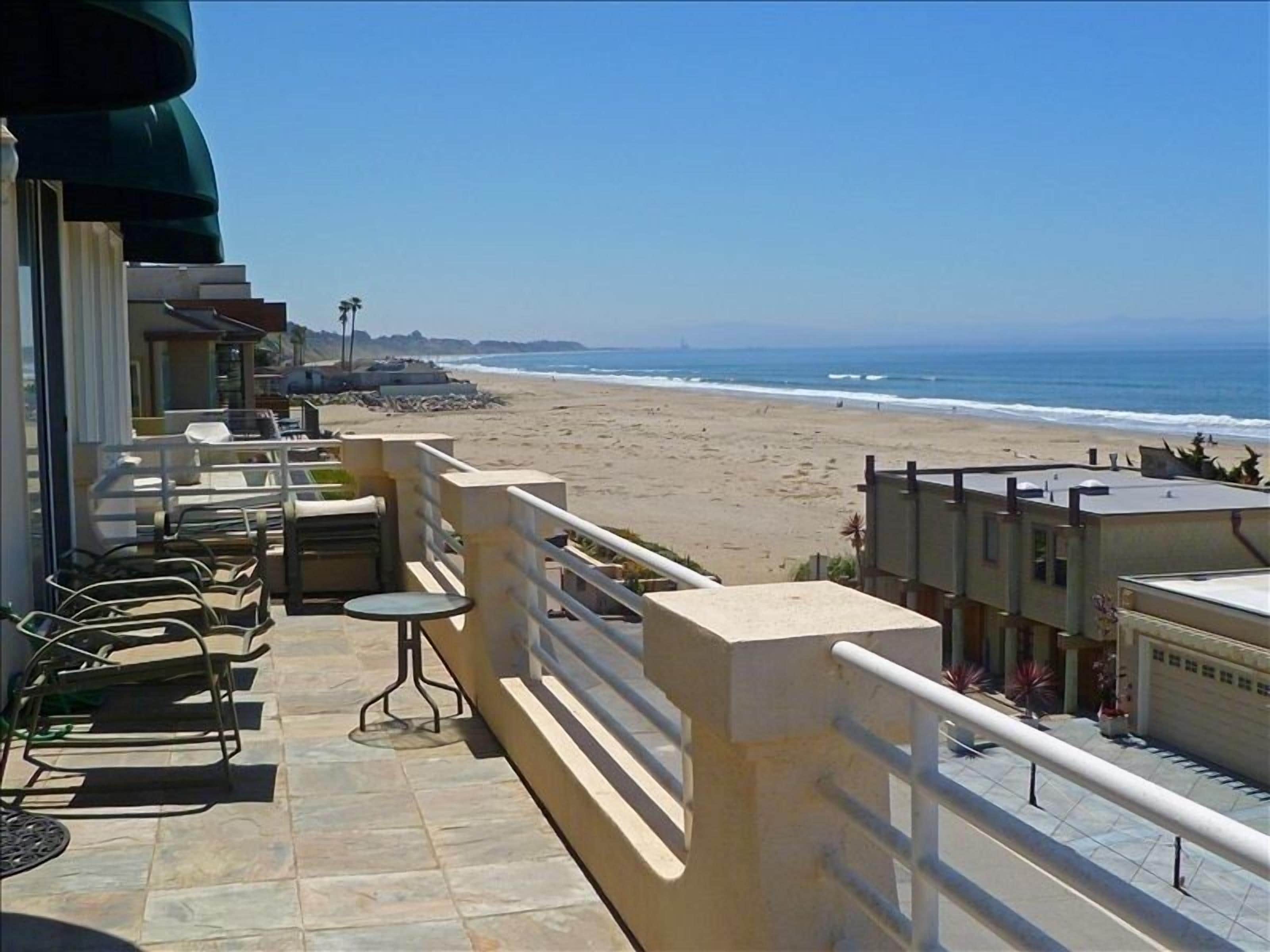 Panoramic Ocean Views - Across Street from Beach - Gated
