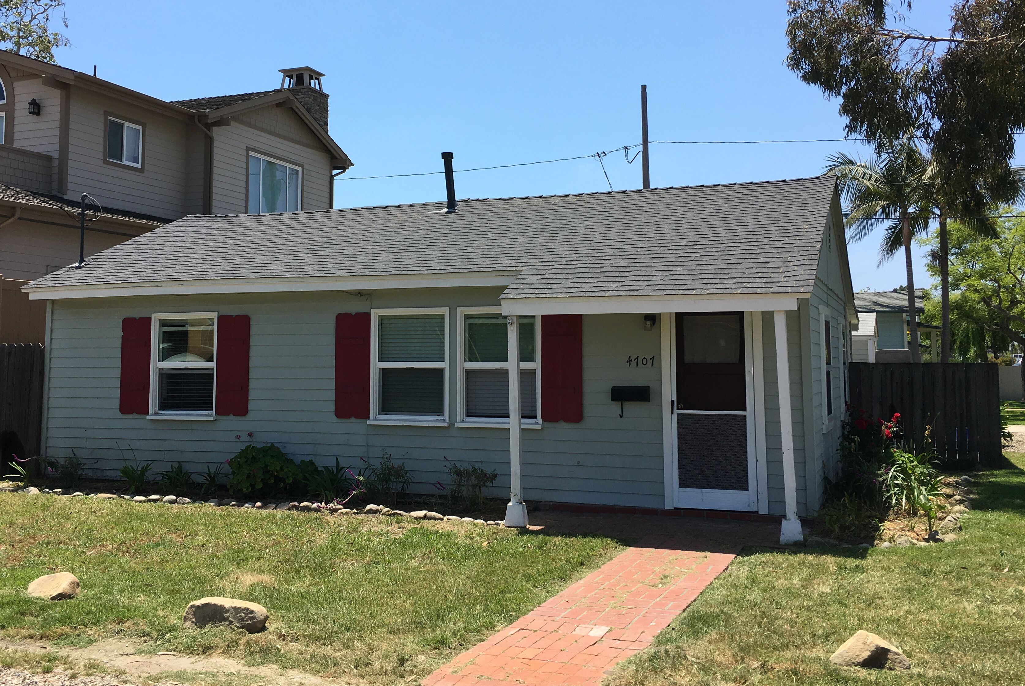 Dorrance Way Cottage By the Sea