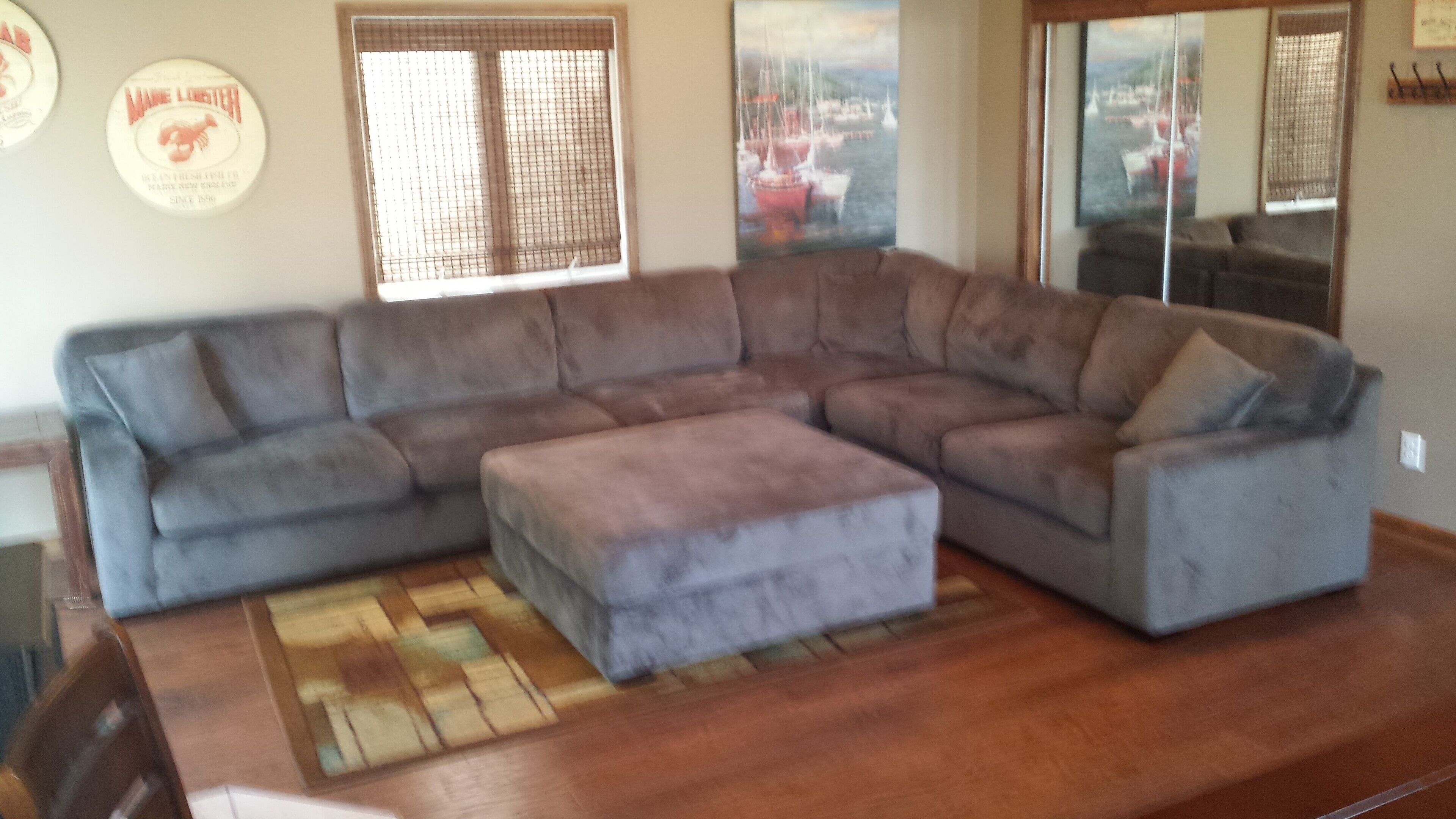 2 Bedroom Sleeps Up To 8 With Boat Slip MAX. 18' power trim only! Dogs Welcome!