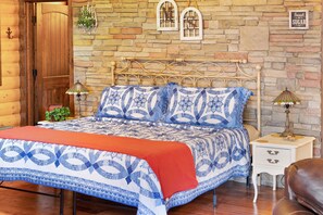 Strykjärn/strykbräda och sängkläder