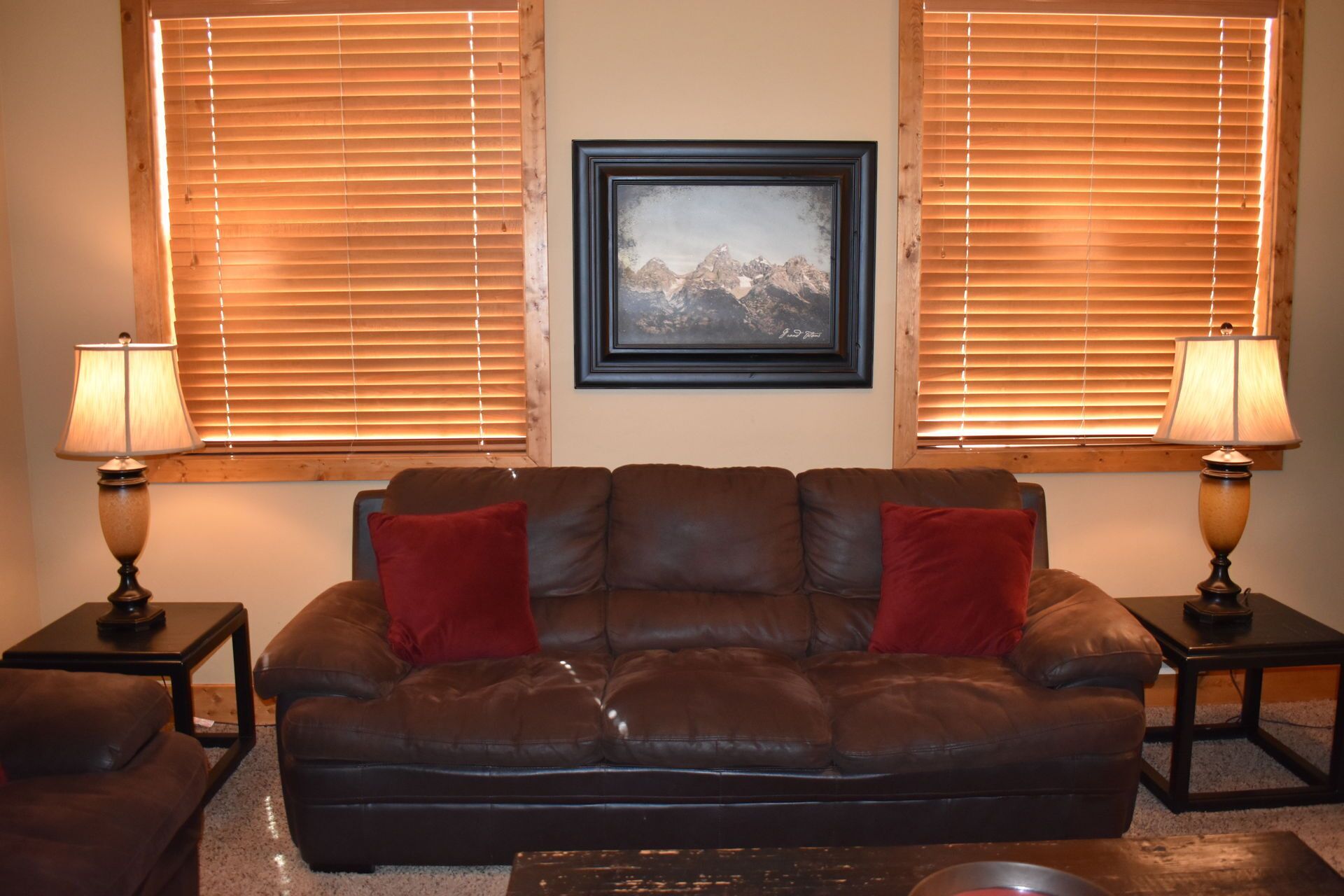 Entire luxury condo beautiful 3BR 2 bath