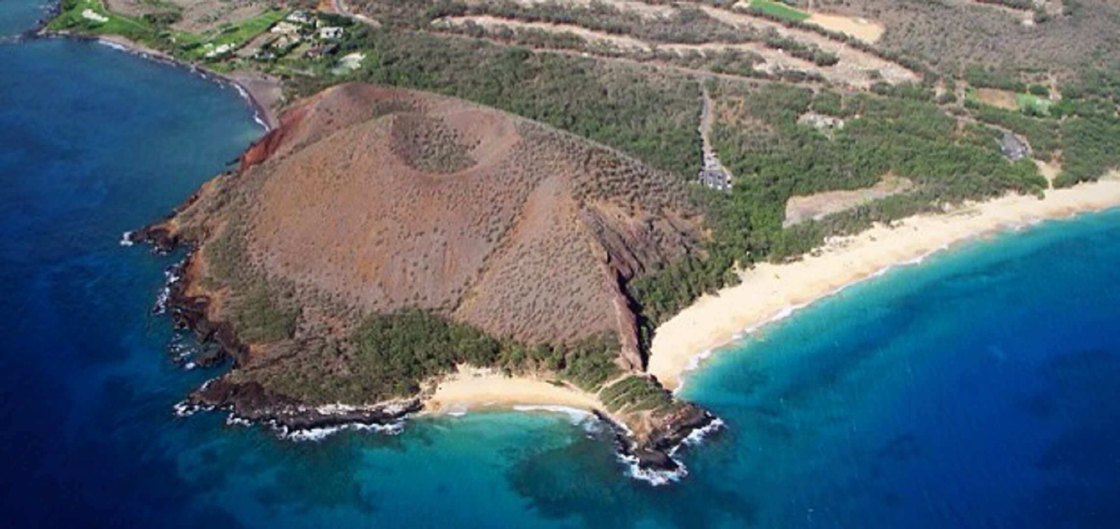 Little and Big Beach are South Maui's charming beaches. Caution of shore break!!