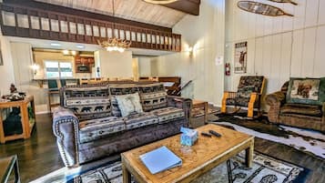TV, fireplace, DVD player