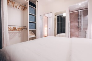 1 chambre, fer et planche à repasser, Wi-Fi gratuit, draps fournis