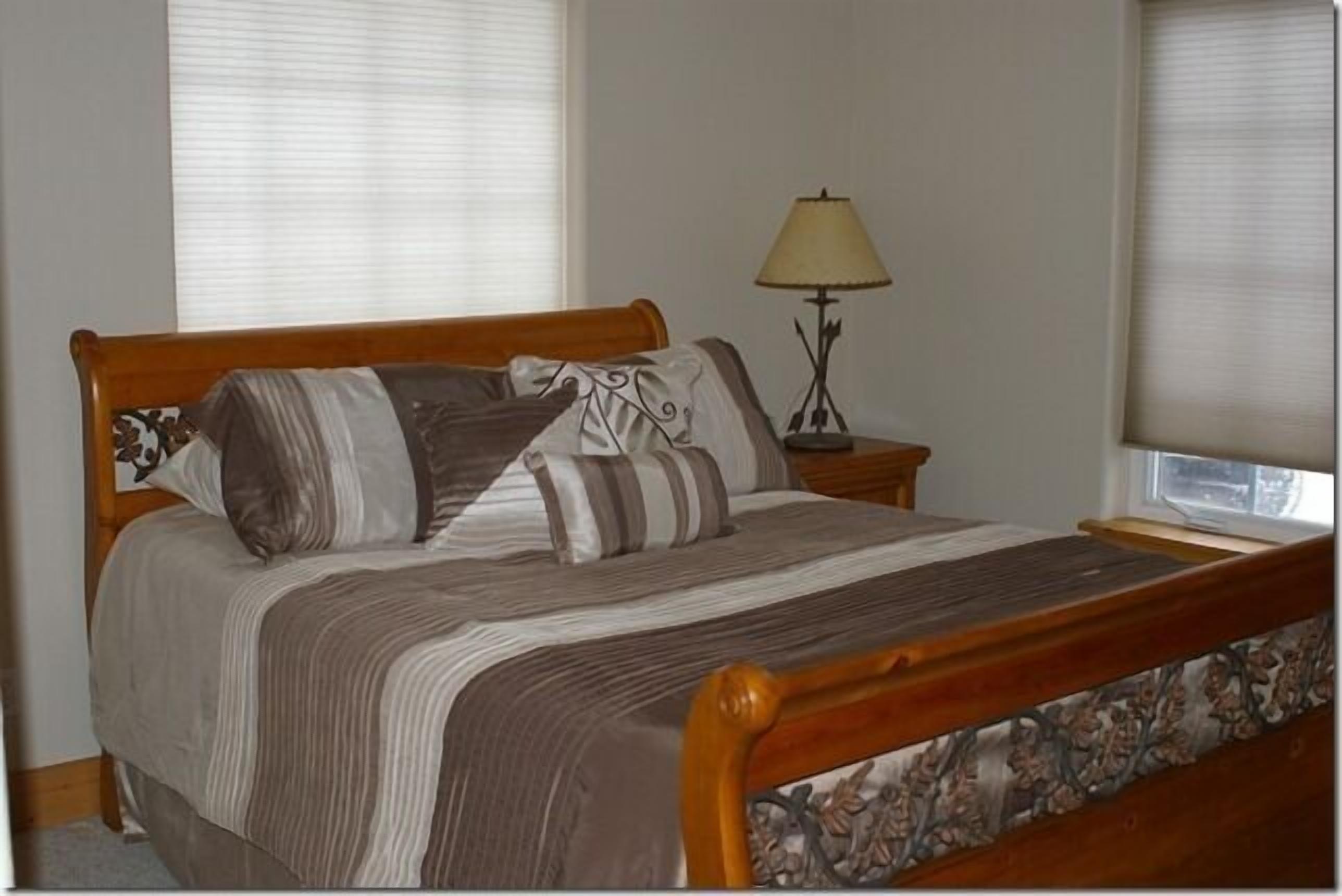 BEAUTIFUL DRIGGS TOWNHOME w/Garage off Ski Hill Rd to Grand Targhee Ski Resort