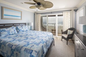 3 室のベッドルーム、セーフティボックス (室内)、アイロン / アイロン台、旅行用ベビーベッド