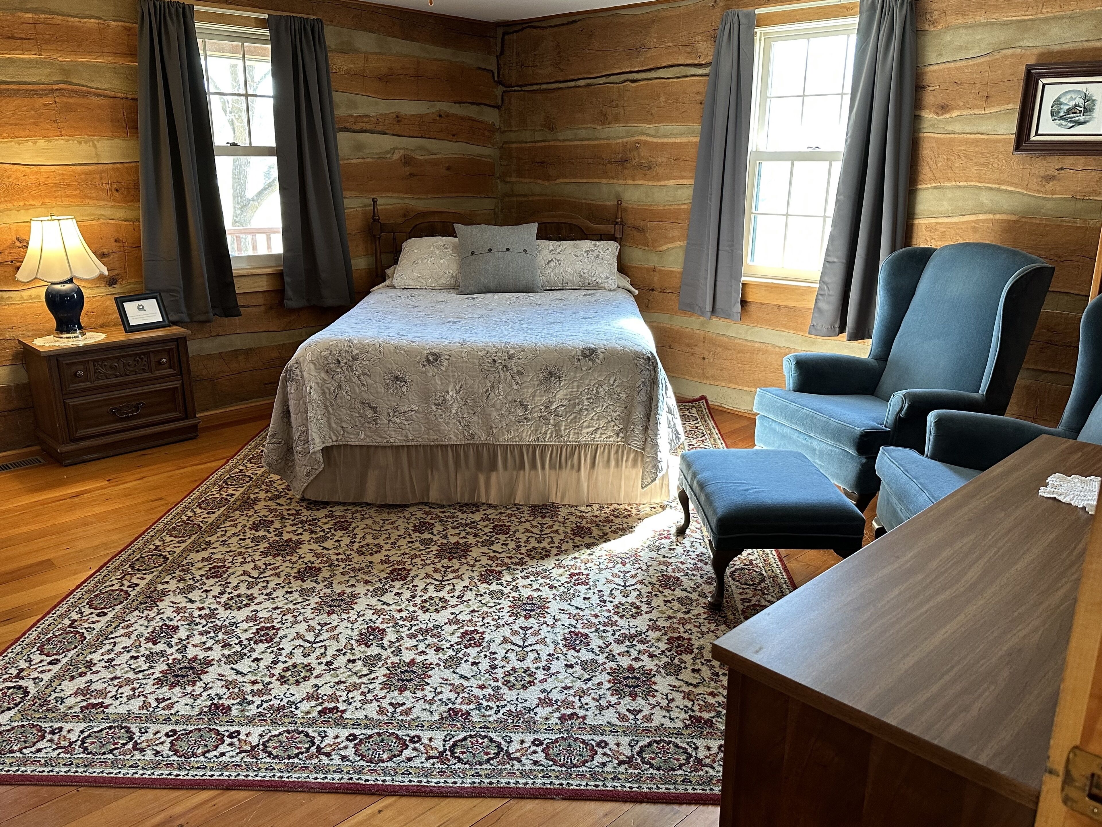 Romantic, Secluded, Private, Rustic Cottages