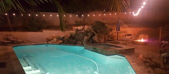 Rancho Santa Fe gated residence