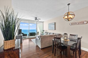 智能电视、DVD 播放器