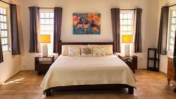 3 bedrooms, iron/ironing board, travel crib, free WiFi