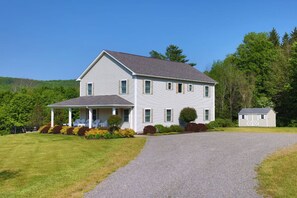 Exterior - Coop Diamonds Sunrise Estates III -Private bathrooms, Heated Pool, 5 miles to DP (Cooperstown)