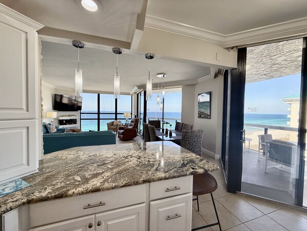 Smart TV, DVD player, books, printers