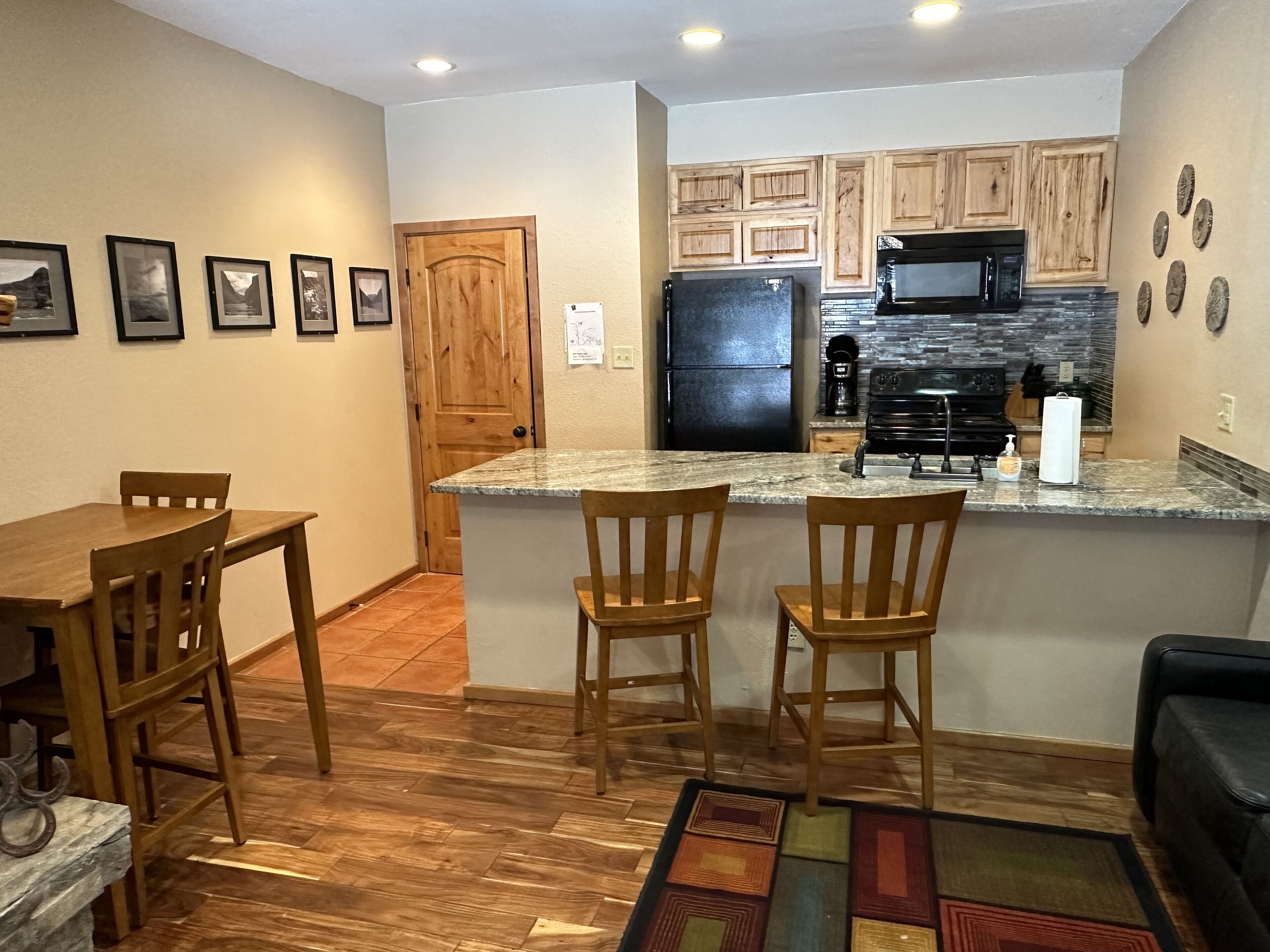 Ski Run Condo. Angel Fire’s closest unit to the hill! HILL SIDE!