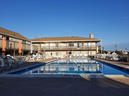 Beach Haven LBI Ocean Front Condo Inground Pool, Steps to the Atlantic Ocean