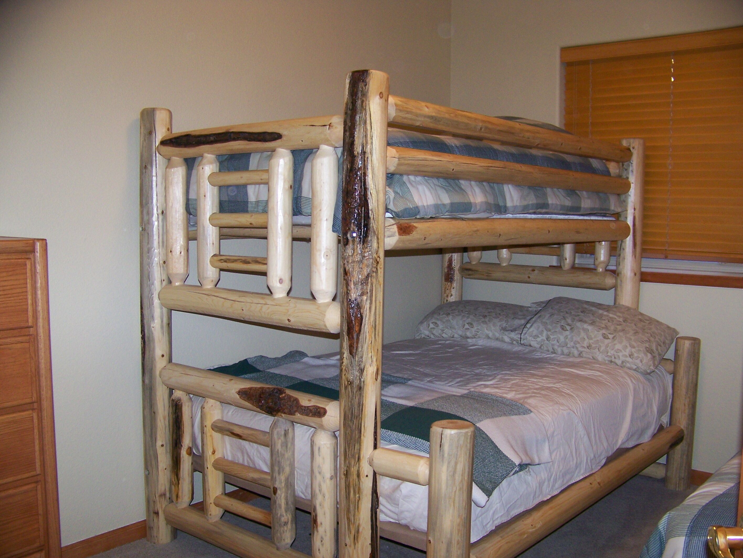 Awesome Location In Summit County,Co!  Spacious Mountain Townhome W/ Great Views