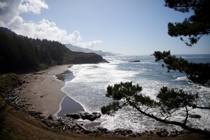 Plage, chaises longues