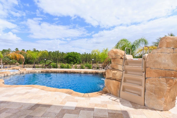 Außenpool, beheizter Pool