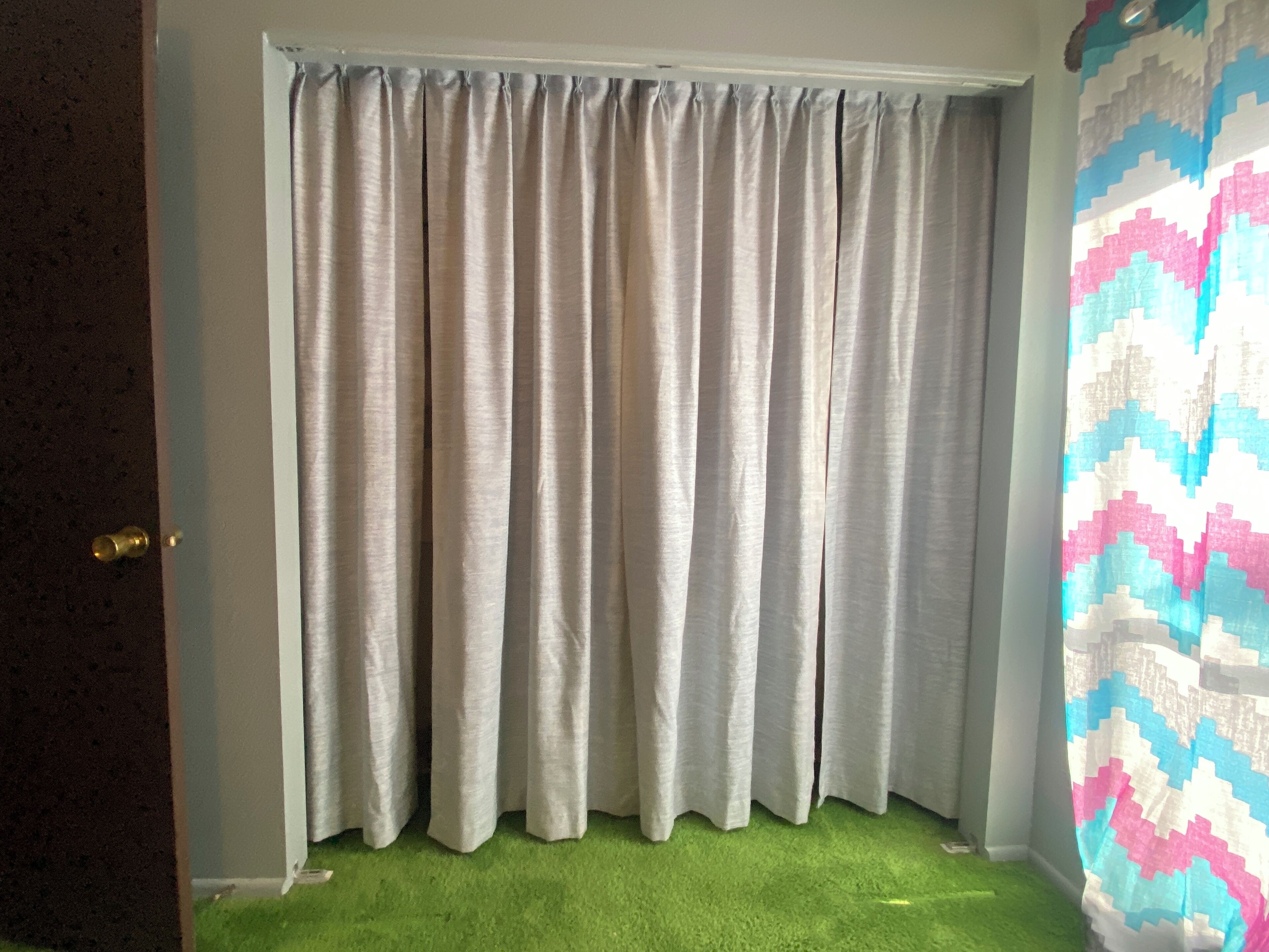 Combined shower/tub, hair dryer, towels, soap