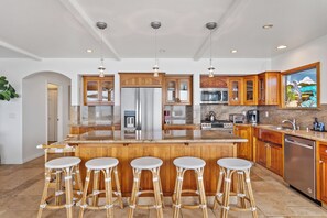 Fridge, microwave, oven, stovetop - Santa Cruz Oceanfront Escape with Panoramic Views! (Santa Cruz)