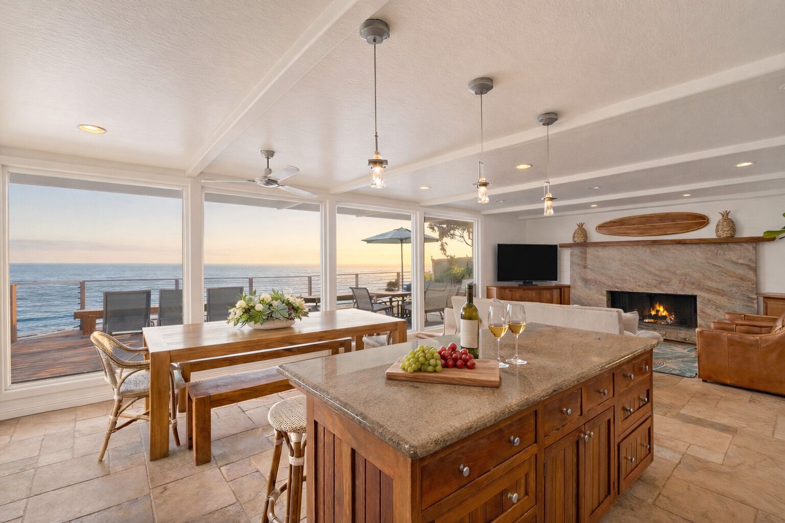 Santa Cruz Oceanfront Escape with Panoramic Views! Reviews, Deals