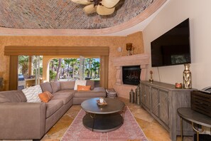 Älytelevisio, DVD-soitin, stereot